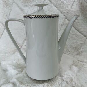 Z & Co Tircshenreuth Bavaria Teapot